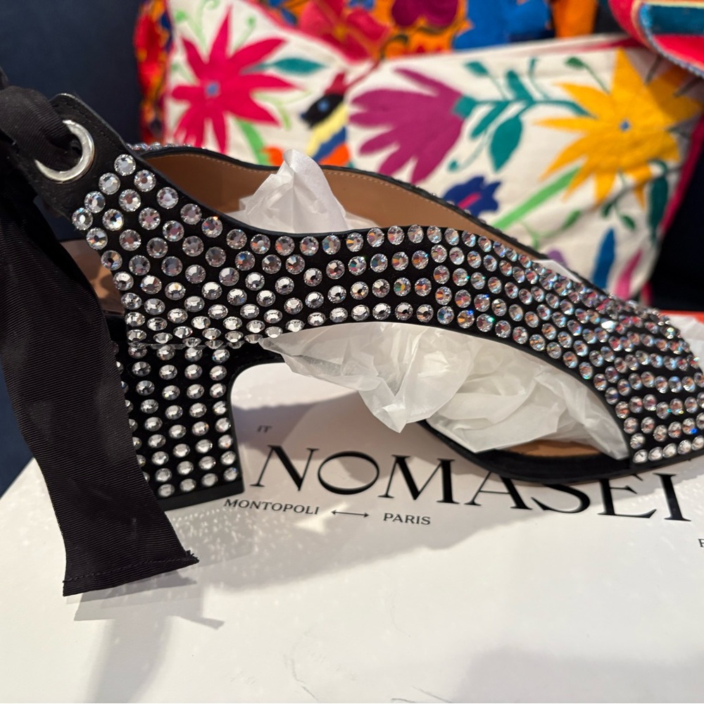 Nomasei, Adora Rhinestone Sandals, Black, size 39.5 /9 - Picture 4 of 7